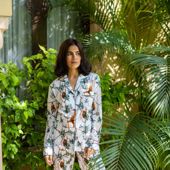 king-louie_organic-cotton-pyjamas_luna-noon_low-res-2